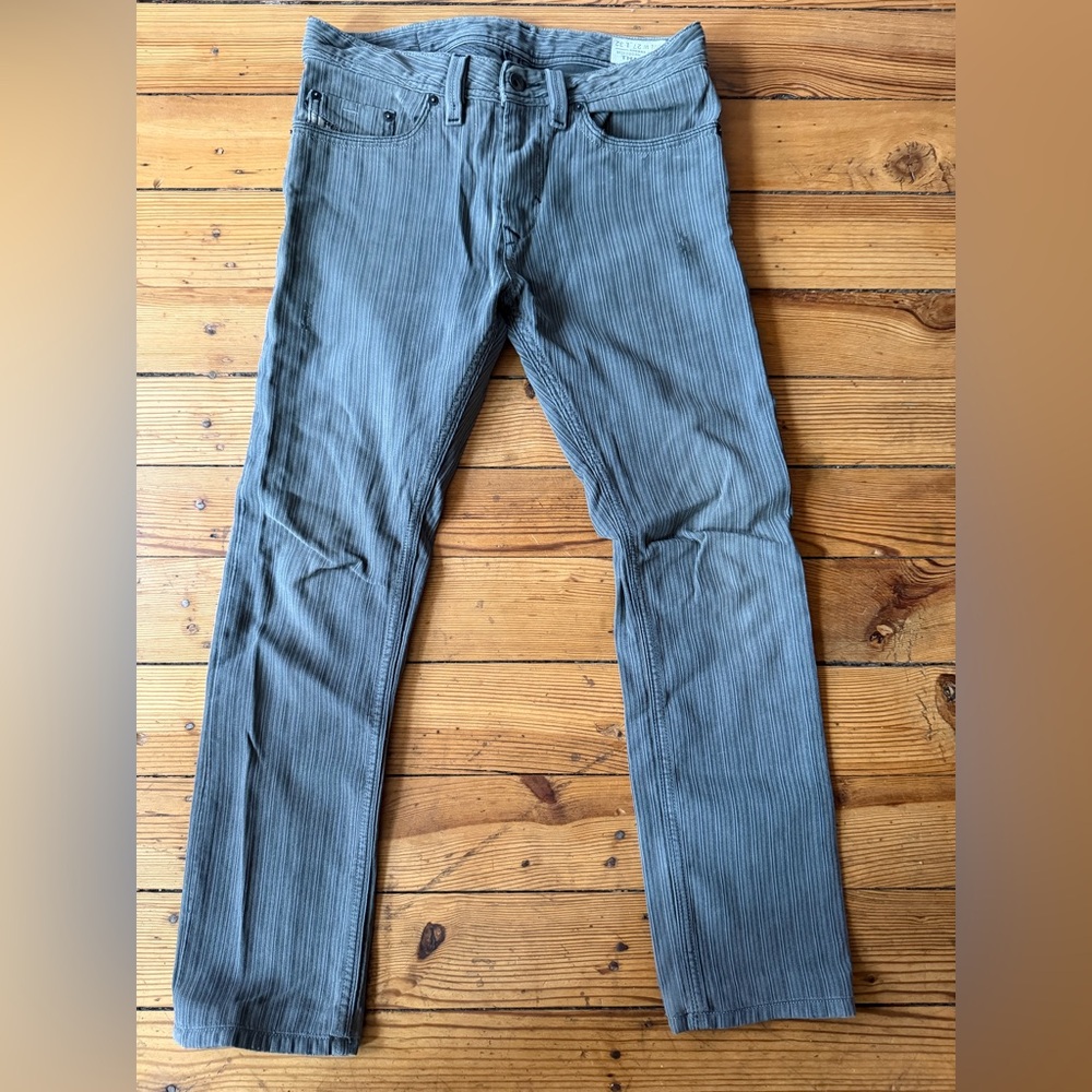 Diesel Thanaz Slim-Skinny Jeans Wash 0804M Slate Gray Ribbed 27x32